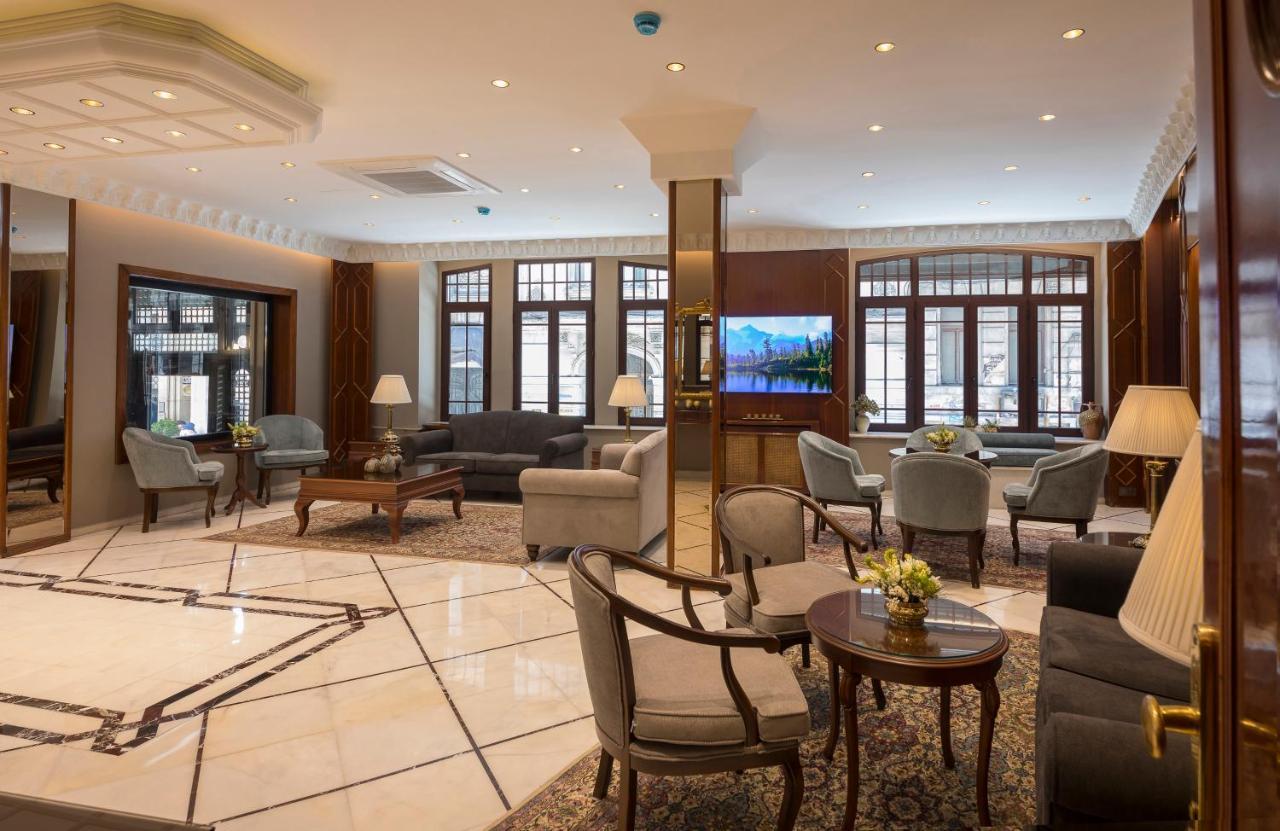 Vardar Palace Hotel - Special Category Istanboel Buitenkant foto