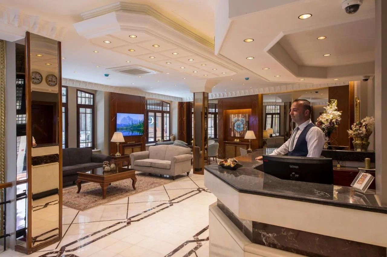 Vardar Palace Hotel - Special Category Istanboel Buitenkant foto